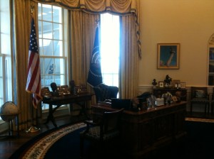 12 Clinton's Oval Office