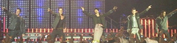 30154_397677994167_809545_n